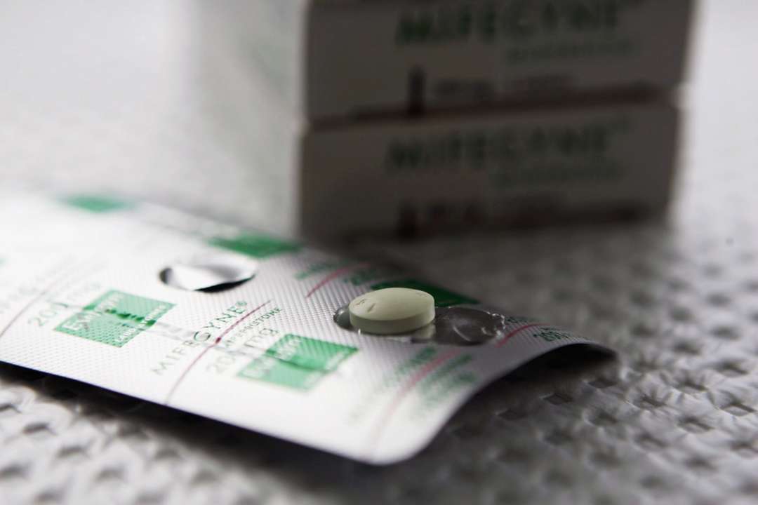 Тысячу за вакцинацию можно будет потратить на лекарства, но при определенных условиях