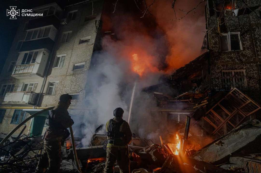 Наслідки атак рф на 13 березня/Фото: ДСНС Сумщини Наслідки атак рф на 13 березня/Фото: ДСНС Сумщини