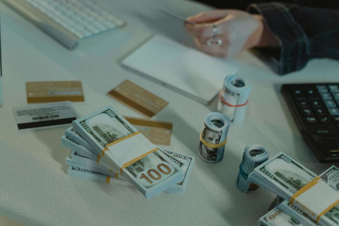 Фінансовий гороскоп на 7 березня: не довіряйте порадам інших