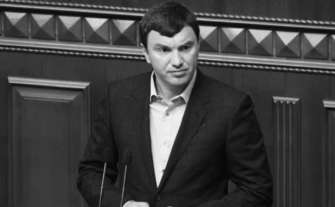Последний разговор Железняка с Андреем Иванчуком был в зале Рады перед голосованием за законопроект о микрокредитовании Последний разговор Железняка с Андреем Иванчуком был в зале Рады перед голосованием за законопроект о микрокредитовании