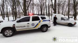 Около 30 тысяч правоохранителей будут обеспечивать правопорядок в стране на новогодние праздники/Фото: Нацполиция Около 30 тысяч правоохранителей будут обеспечивать правопорядок в стране на новогодние праздники/Фото: Нацполиция