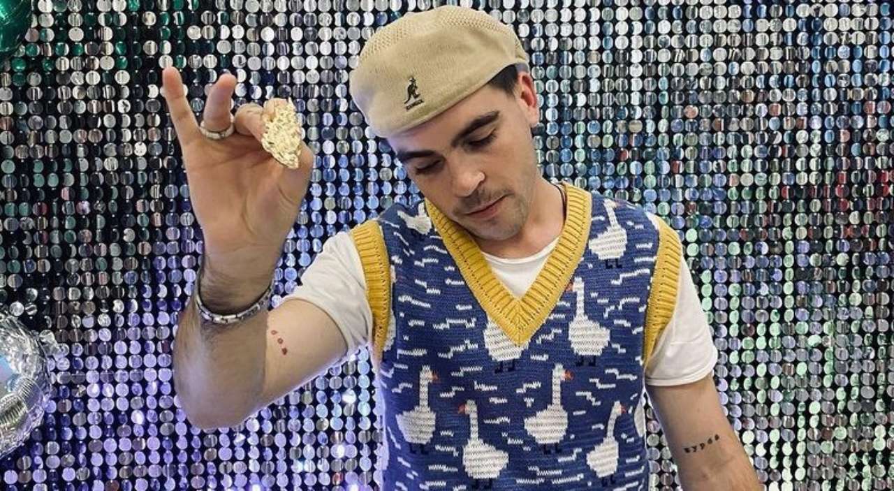 Wellboy представил польскую версию хита "Гуси"/Фото: a.wellboy/instagram Благодарность за постоянную поддержку Украины: Wellboy представил польскую версию хита "Гуси"