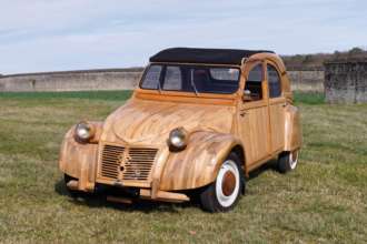 Фото: Rouillac’s Новий рекорд: у Франції продали єдиний дерев'яний Citroen 2CV за надзвичайно велику суму