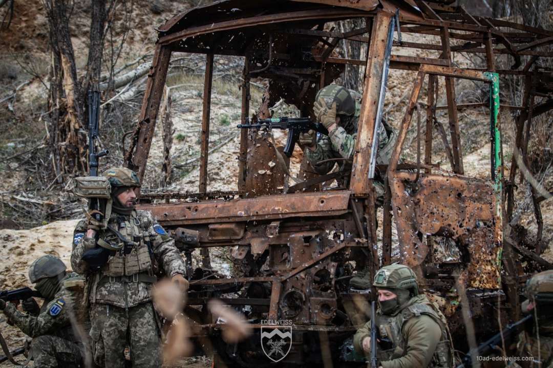 На Курщині росіяни штурмують в лоб, втрати катастрофічні – Forbes/Фото: 10 ОГШБр Еdelweiss