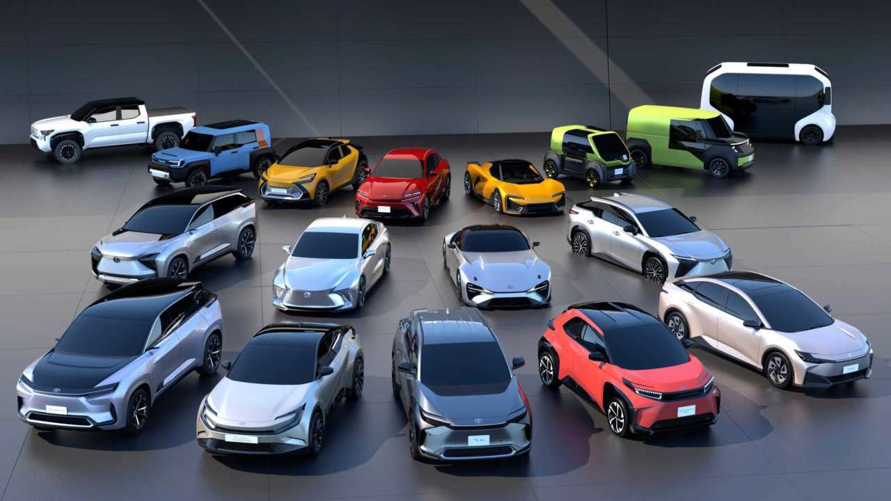 Toyota представила 16 нових електрокарів/Фото: Toyota Toyota