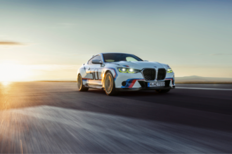 BMW представила найдорожчий спорткар в історії/Фото: BMW BMW