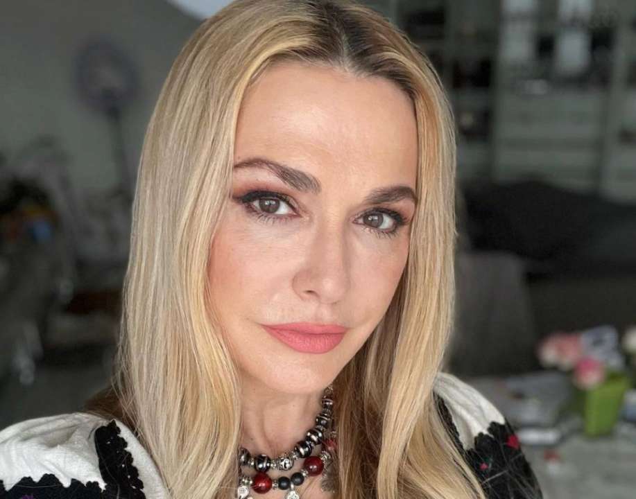 Ольга Сумська поділилась, як виглядала у 1989 році/Фото: Instagram Неймовірно вродлива та ще зовсім юна: Ольга Сумська показала, як виглядала у 23 роки