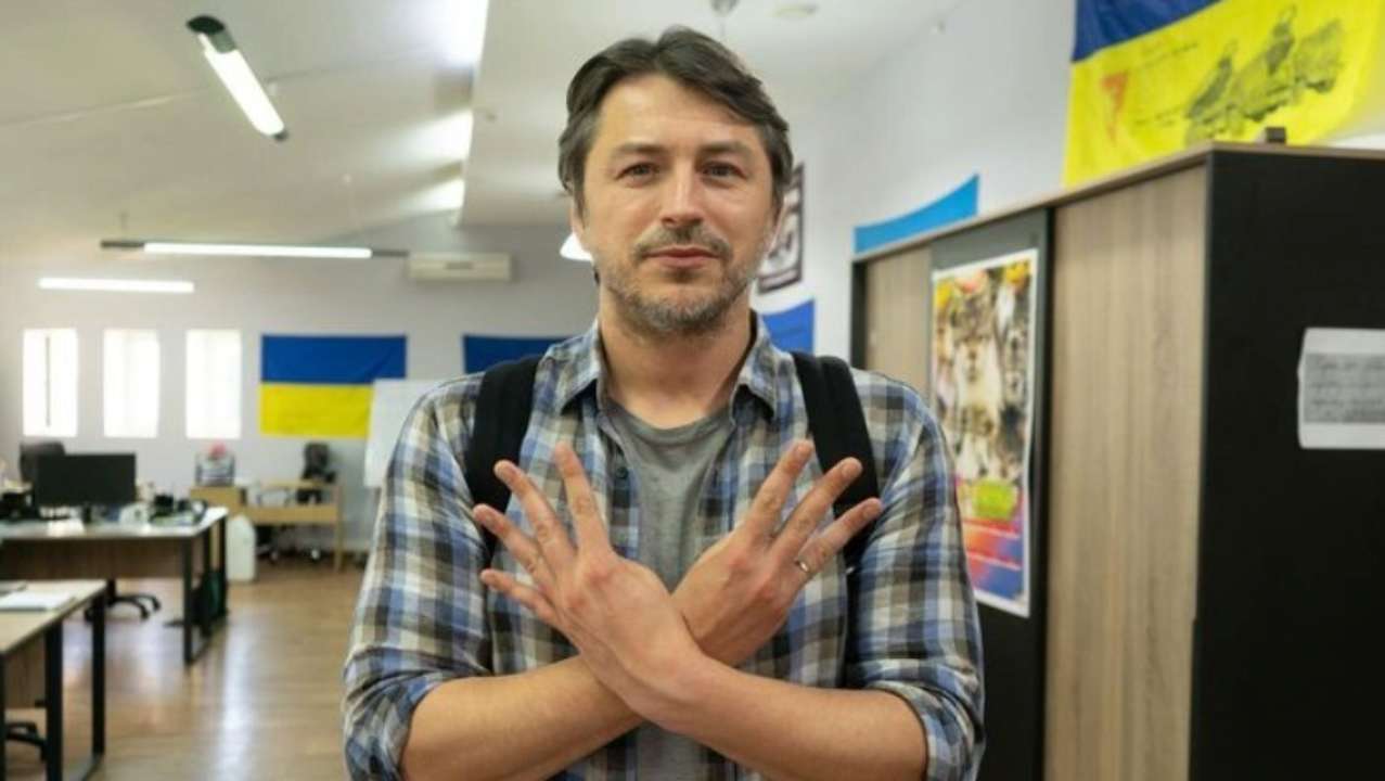 "россия — это гной”: Сергей Притула рассказал, как учит дочерей чтить украинских воинов