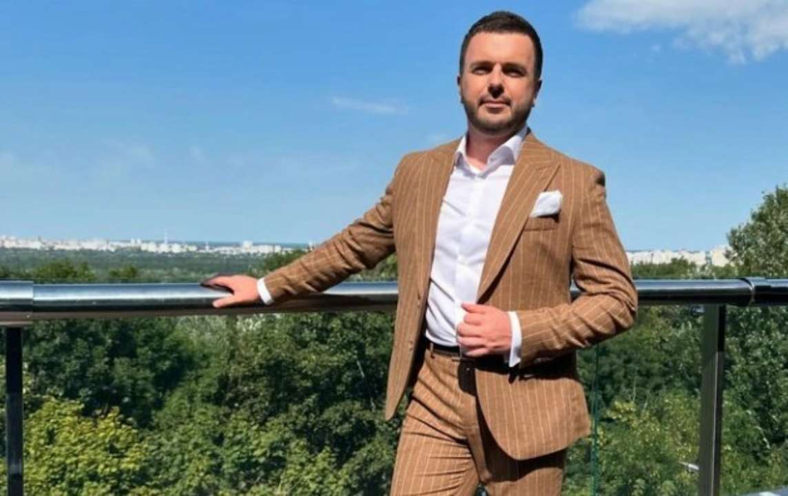 "Нічого не знав": дружина Григорія Решетника показала, як вони відзначили 41-річчя чоловіка в Празі