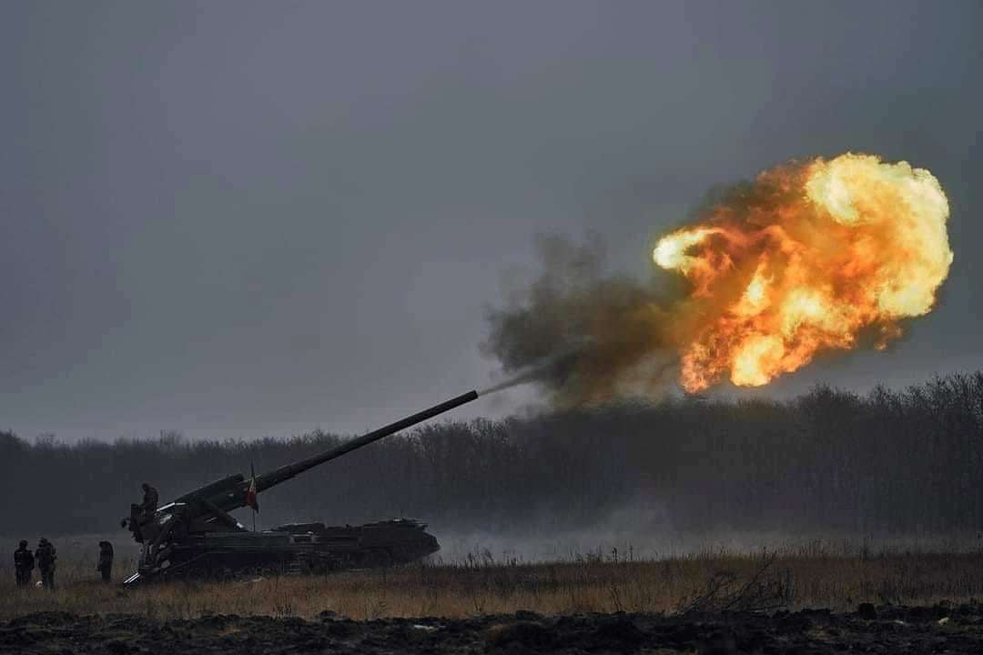 Потери россиян превысили 103 тысячи / Фото: Генштаб ВСУ Танк стреляет