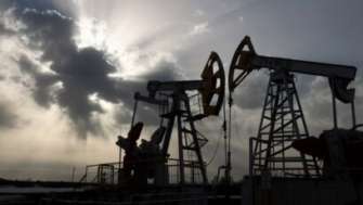 Введенный ЕС потолок цен на российскую нефть не распространяется на Болгарию/Фото: Getty Images Введенный ЕС потолок цен на российскую нефть не распространяется на Болгарию - представитель ЕК