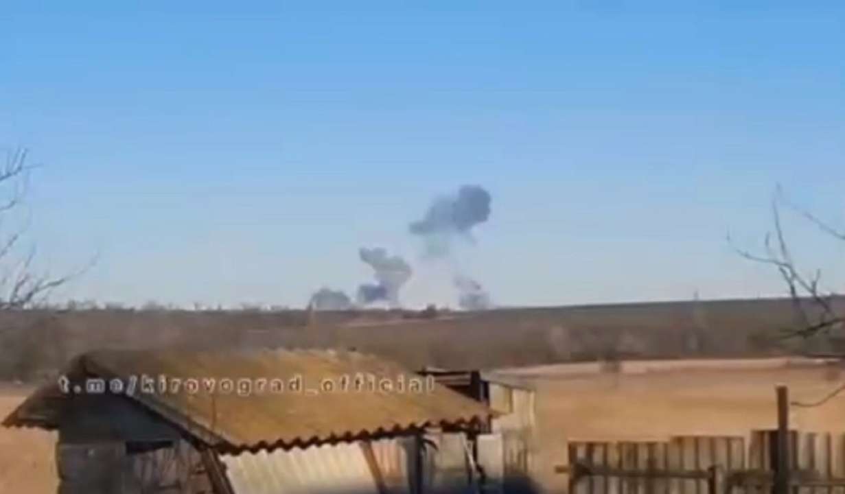 Окупанти обстріляли аеродром на Кіровоградщині/Фото: скрін Окупанти обстріляли аеродром на Кіровоградщині