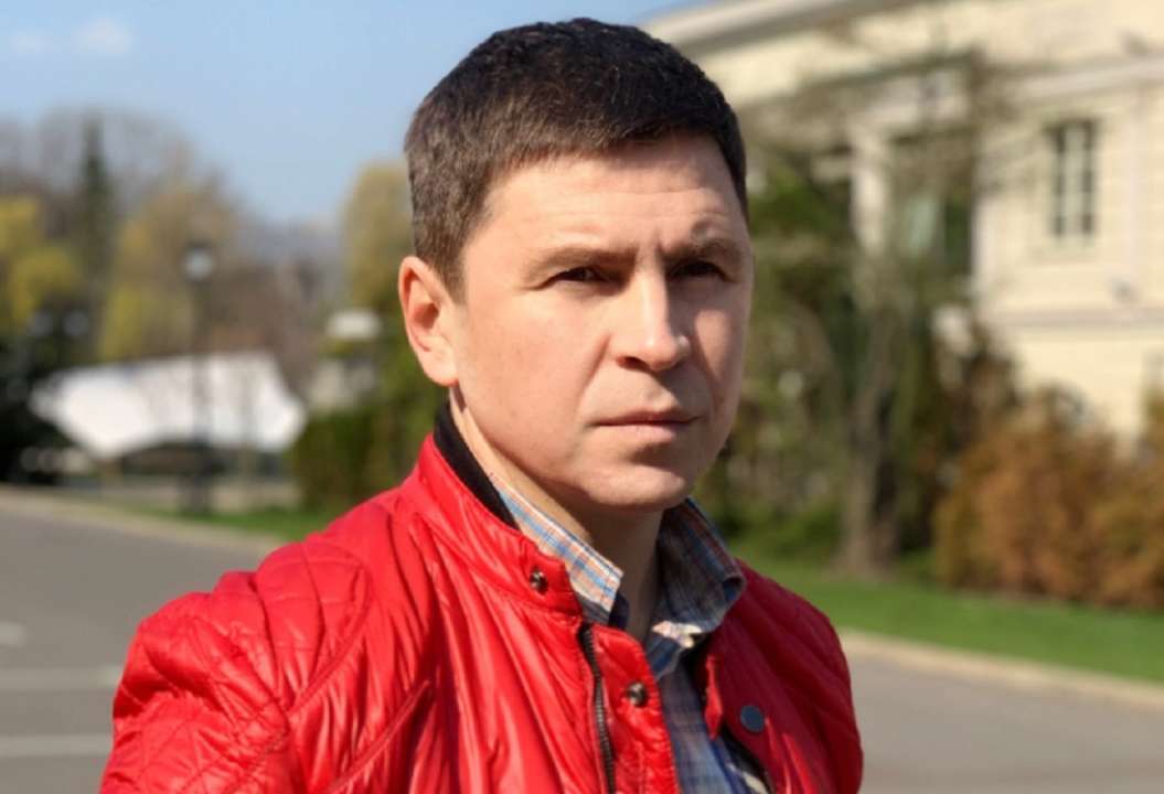 Подоляк запропонував росії переговори щодо Маріуполя