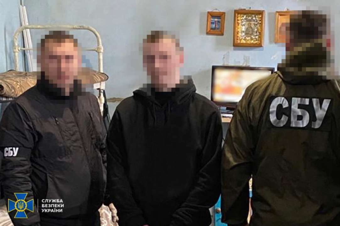 Из тюрьмы работал на врага: рецидивист получил еще 16 лет заключения