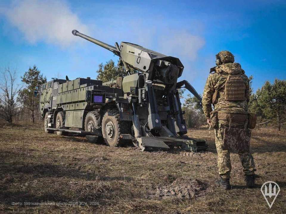 Олещук розповів про роботу зенітних ракетних підрозділів/Фото: 199 навчальний центр ДШВ Олещук розповів про роботу зенітних ракетних підрозділів/Фото: 199 навчальний центр ДШВ