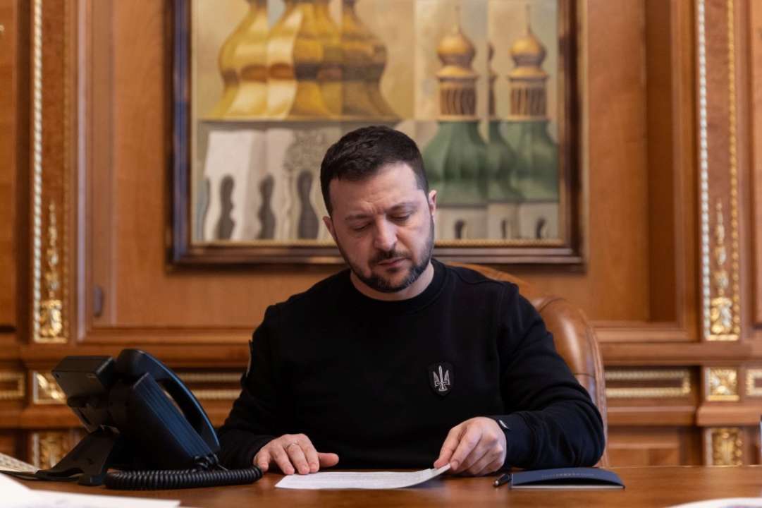 Зеленский ввел санкции против шестерых физлиц и более 40 юрлиц из рф, Ирана и КНР - указ Зеленский ввел санкции против физических и юридических лиц из рф, Ирана и КНР
