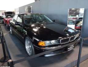 Фото: Тwitter/Автор: reprofacilcom BMW рэпера Тупака