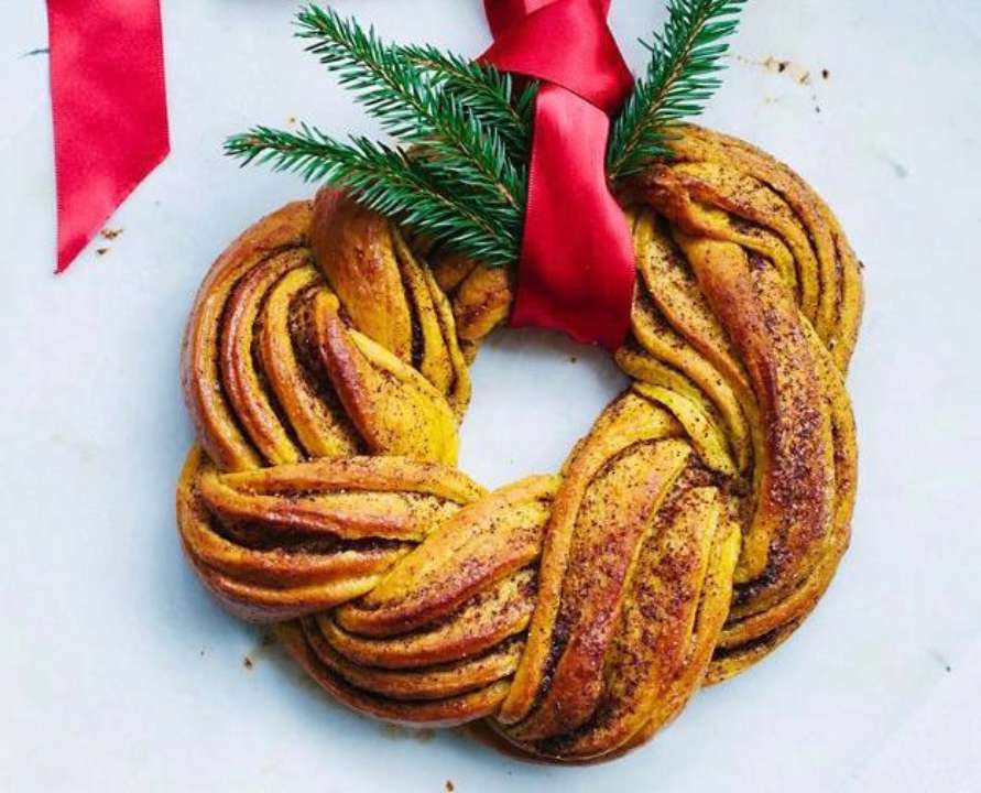 Рецепт рождественской выпечки/Фото: Pinterest Гуцульская выпечка: готовим праздничный украинский колач