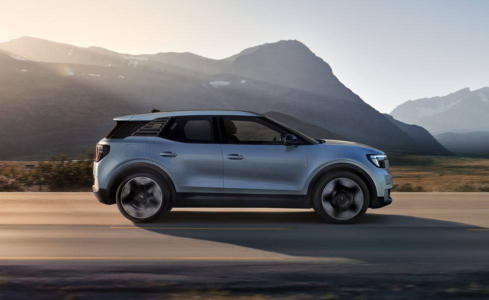 Фото: Ford Ford представила новый электрокроссовер Explorer на базе Volkswagen. Фото