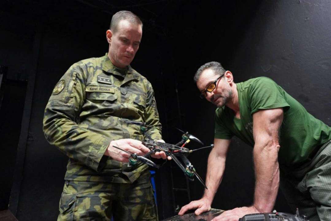 В Чехии объявили сбор на 10 тысяч FPV-дронов для Украины