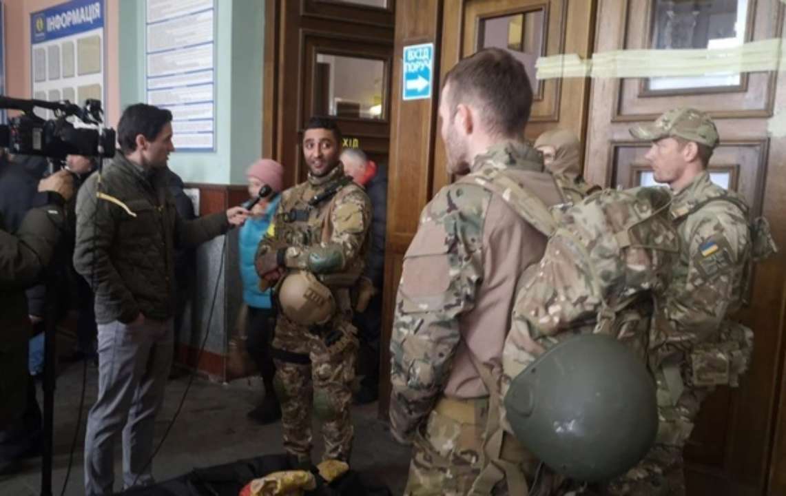 военные