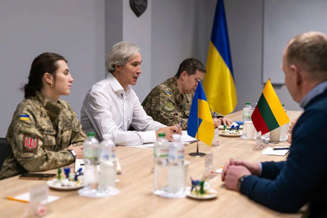 Джигир встретился с Вайкшнорасом: сотрудничество расширят по трем ключевым направлениям