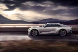 Фото: Bentley Шедеври автомобільного мистецтва: 10 найочікуваніших люксових автівок, які з’являться у 2023 році