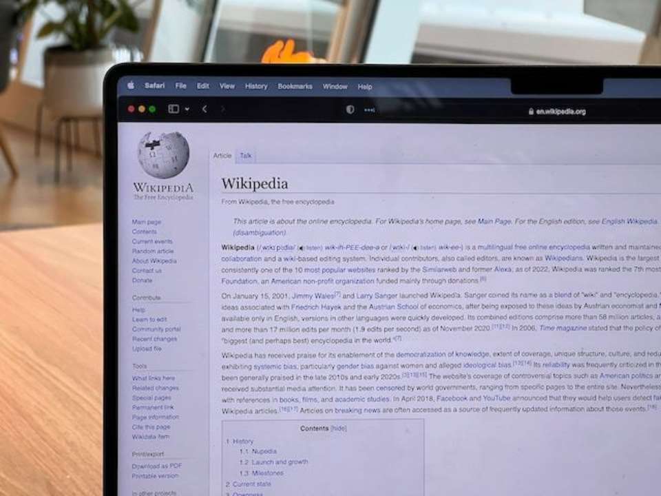 Главная страница Википедии