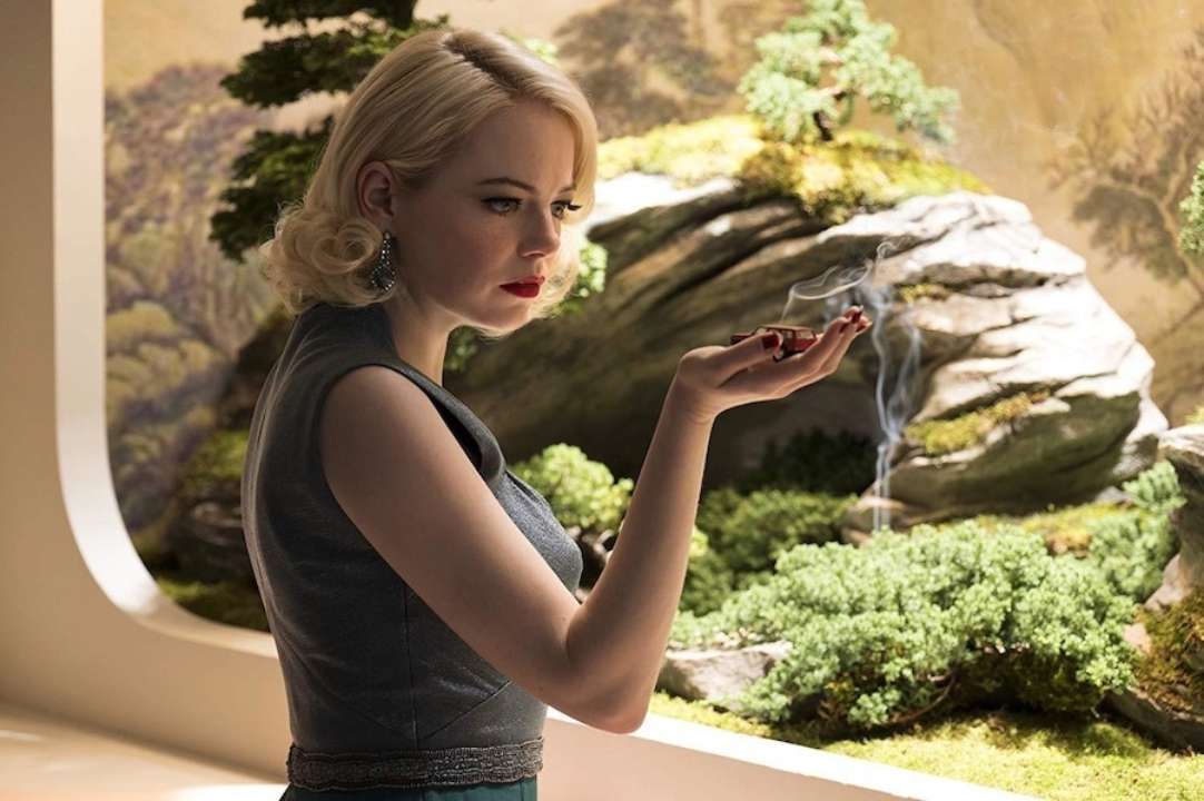 Десятка захопливих мінісеріалів від Netflix/Кадр з серіалу "Маніяк", 2018/Netflix Емма Стоун у серіалі "Маніяк"