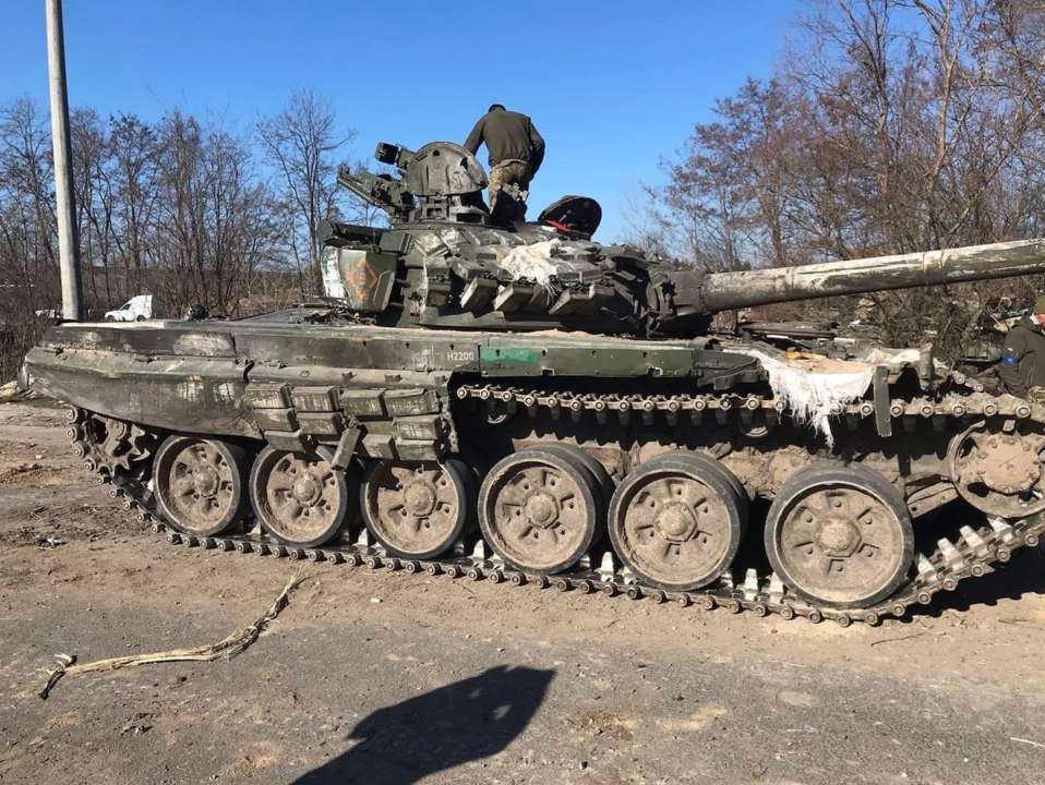 На Харківщині російський танк розстріляв автомобіль із дітьми: 9-річна дівчинка загинула