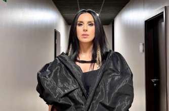 "Каждый билет - это донат": Джамала выступила с благотворительным концертом в столице Украины/Фото: Instagram Впервые с начала войны: Джамала устроила благотворительный концерт в Украине