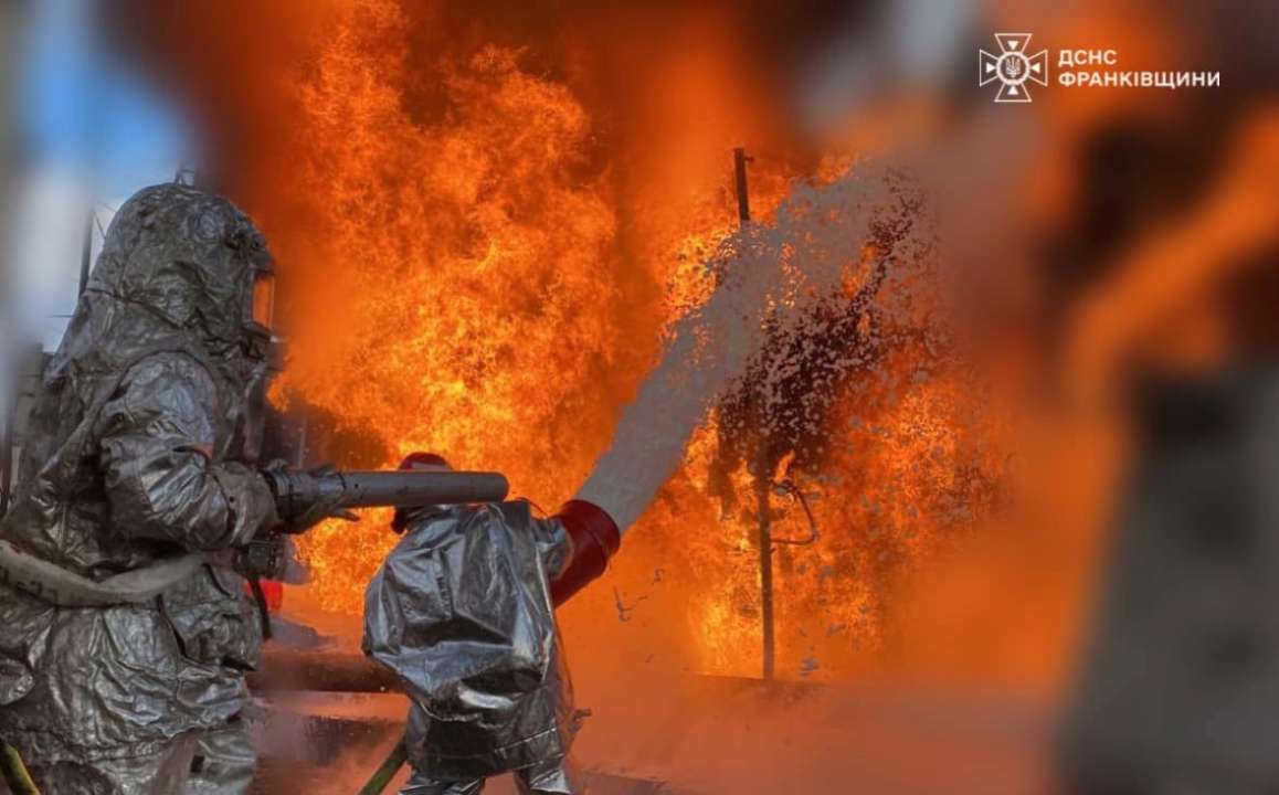 У Бурштині та низці населених пунктів Прикарпаття через атаку рф призупинено теплопостачання