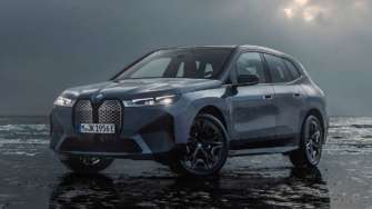 BMW розробила кросовер, який миттєво змінює колір кузова/Фото: BMW BMW