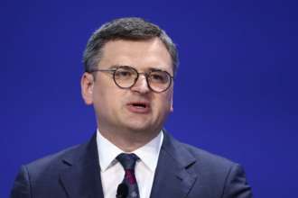 Нерийняття України в НАТО буде самогубством для Європи / Фото: Getty Images Це буде самогубством: Кулеба про відмову Україні щодо членства в НАТО