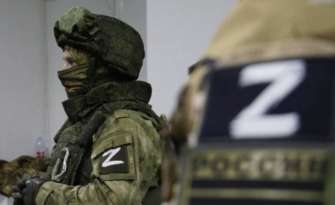 Окупанти посилюють тиск на українців, які опинилися на тимчасово захоплених територіях / Фото: t.me/DIUkraine Окупанти посилюють тиск на українців, які опинилися на тимчасово захоплених територіях / Фото: t.me/DIUkraine