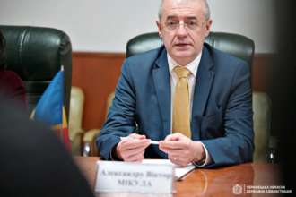 Руслан Запаранюк зустрівся з Надзвичайним і Повноважним послом Румунії в Україні Александру Віктором Мікулою румунія та україна