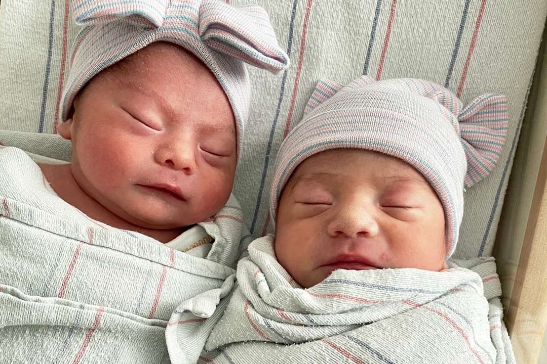 В США женщина родила двойню с разницей в 15 минут, но в разные года/Фото: NATIVIDAD MEDICAL CENTER NATIVIDAD MEDICAL CENTER