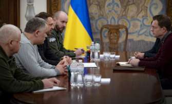 Ермак провел встречу с помощником Генерального секретаря НАТО Дэвидом Кеттлером Ермак провел встречу с помощником Генерального секретаря НАТО Дэвидом Кеттлером