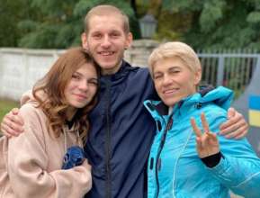 Мама звільненого азовця "Ореста" розповіла про умови у полоні рф/Фото: Instagram Мама звільненого азовця "Ореста" розповіла про умови у полоні рф/Фото: Instagram