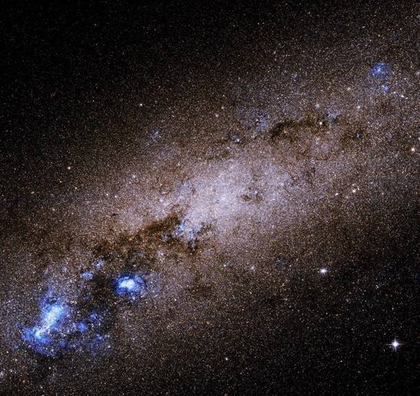 Фото: nasa.gov Телескоп Hubble показав карликову спіральну галактику
