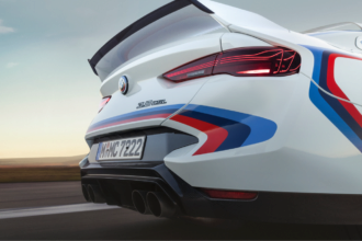 BMW представила найдорожчий спорткар в історії/Фото: BMW BMW