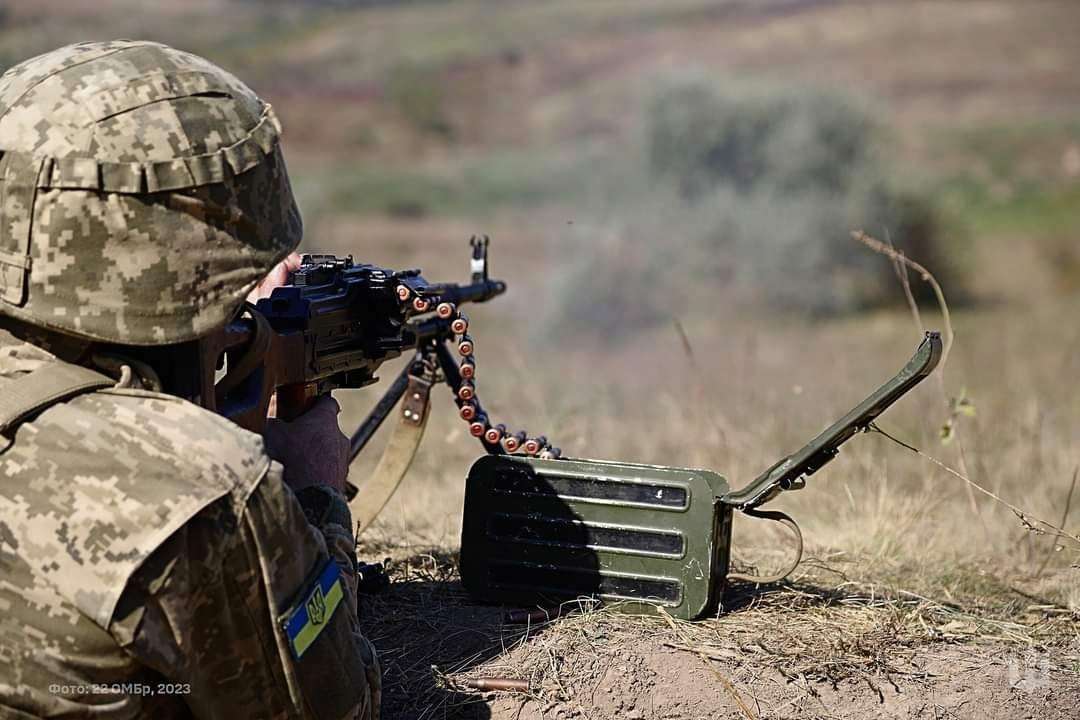 На 970 окупантів на фронті менше: втрати ворога на 14 жовтня
