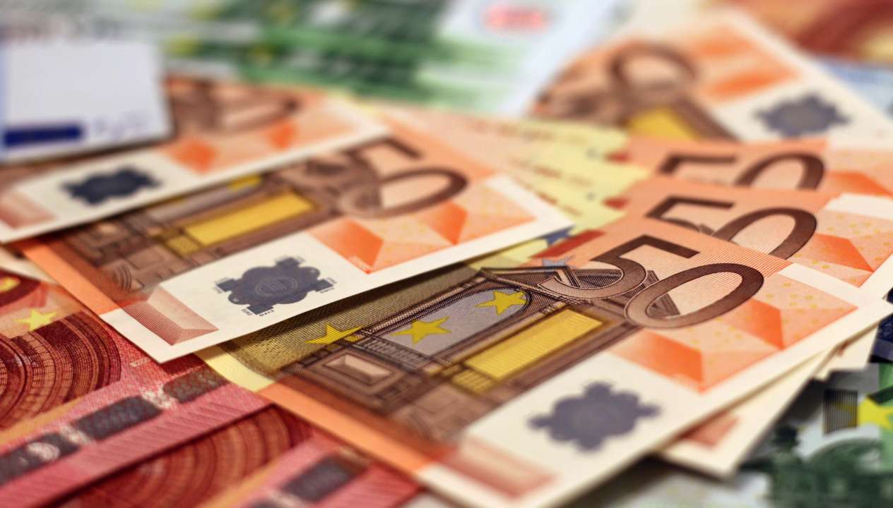 Евро заметно подешевел: курс валют на 10 октября