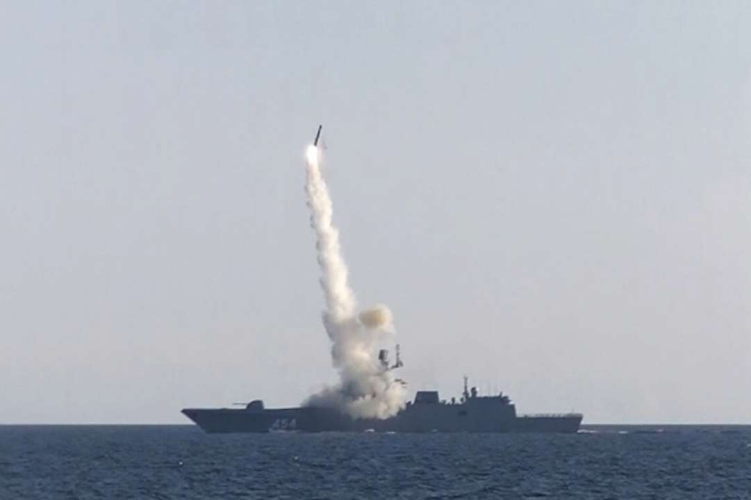 Россия вывела в Черное море несколько кораблей. Фото: Слово и Дело ракетоносители