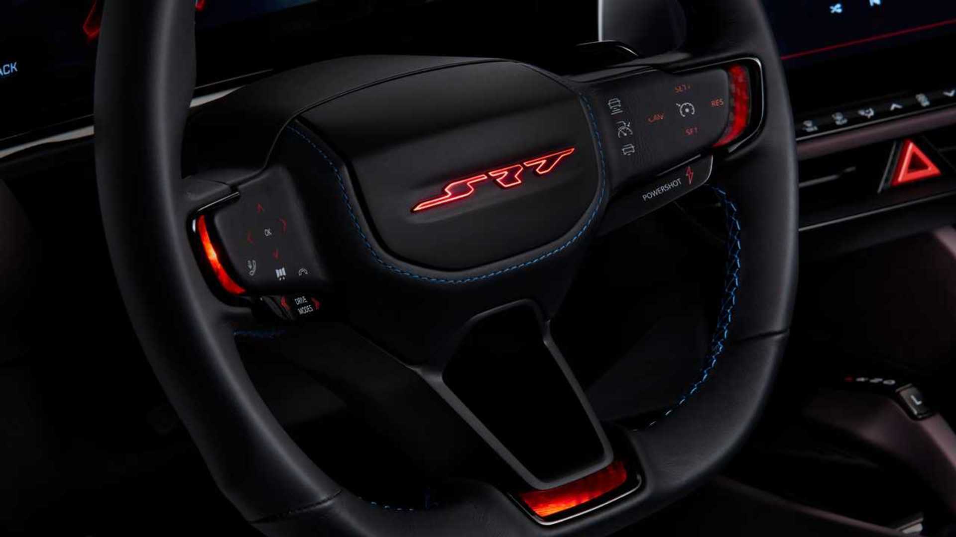 Фото: Dodge Представлен Dodge Charger Daytona SRT, который доказывает, что маслкары могут быть электрическими