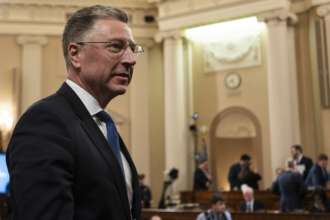 Курт Волкер пояснив, чому путін не застосує ядерну зброю. Фото: GettyImages/Автор- Alex Edelman Курт Волкер