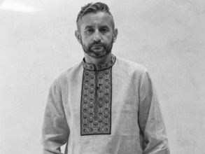 Сергій Жадан показав свою знищену квартиру у Харкові / Фото: Facebook Вісім місяців будинок був під ракетними обстрілами: Сергій Жадан показав знищену квартиру у Харкові