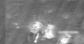 Бойцы СБУ разгромили 10 вражеских танков. Фото: Скриншот видео Спецназовцы СБУ уничтожили 10 танков