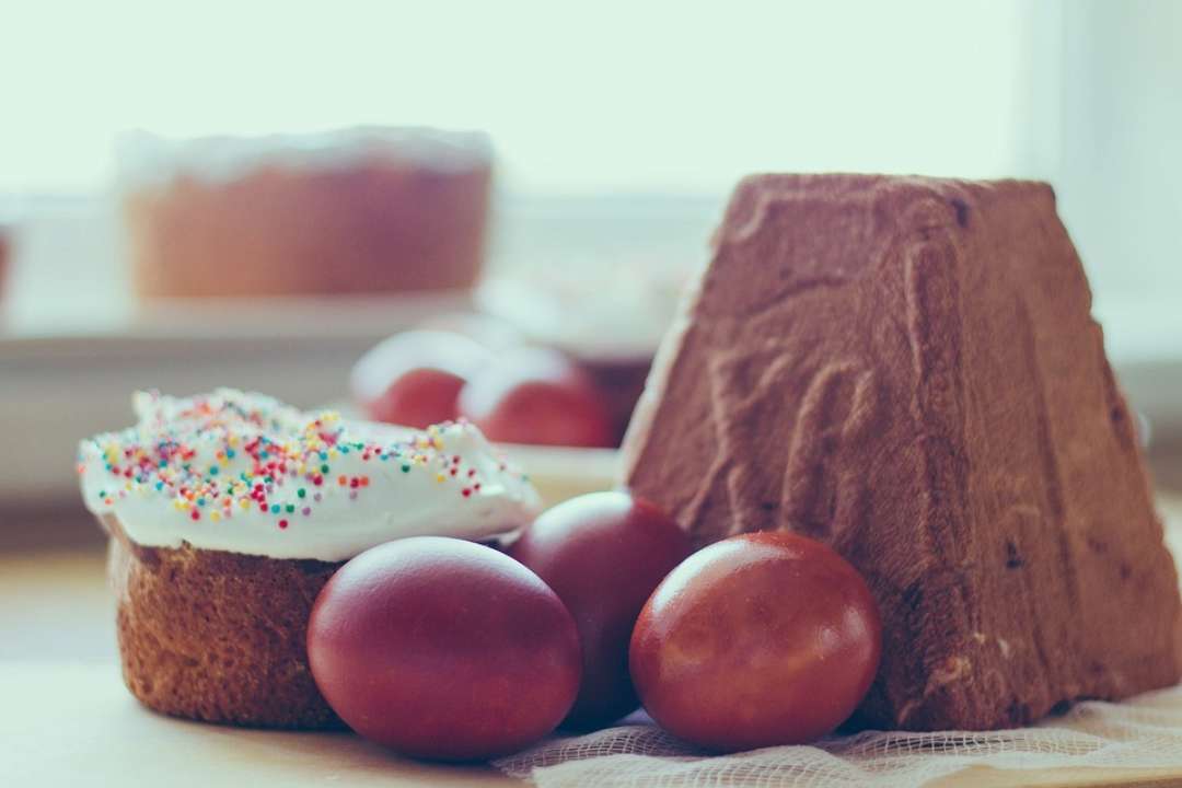 Рецепт мигдальної паски / Фото: Pixabay Ніжна та горіхова: рецепт паски з мигдалем