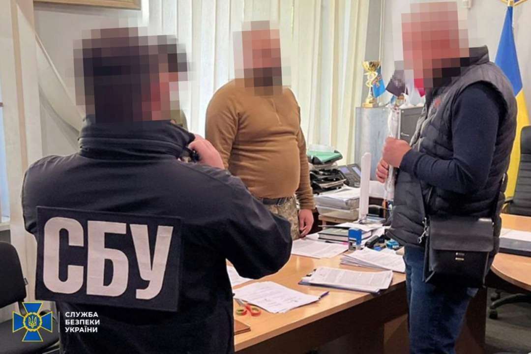 В Закарпатье на коррупции разоблачены главы районного ТЦК и заместитель комбрига Теробороны